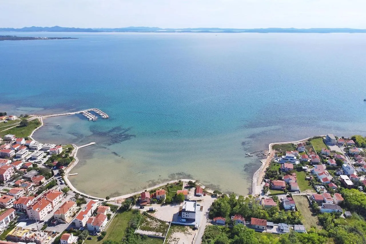 Apartments Bonaca With Jacuzzi Privlaka  0*, Privlaka (Zadar)