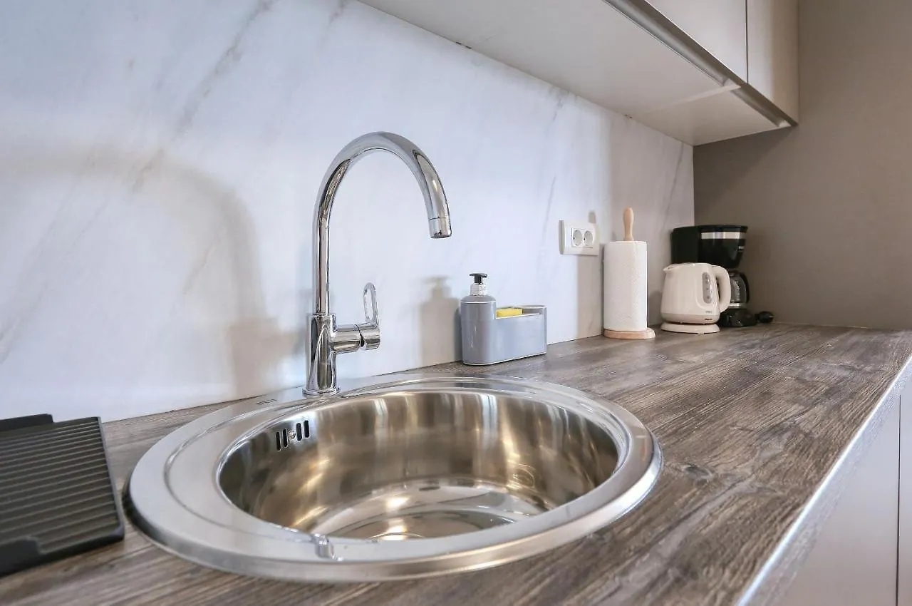 Apartments Bonaca With Jacuzzi Privlaka
