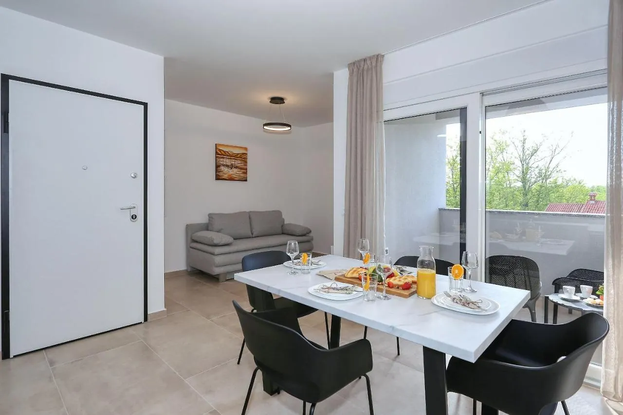 Apartments Bonaca With Jacuzzi Privlaka  0*, Privlaka (Zadar)