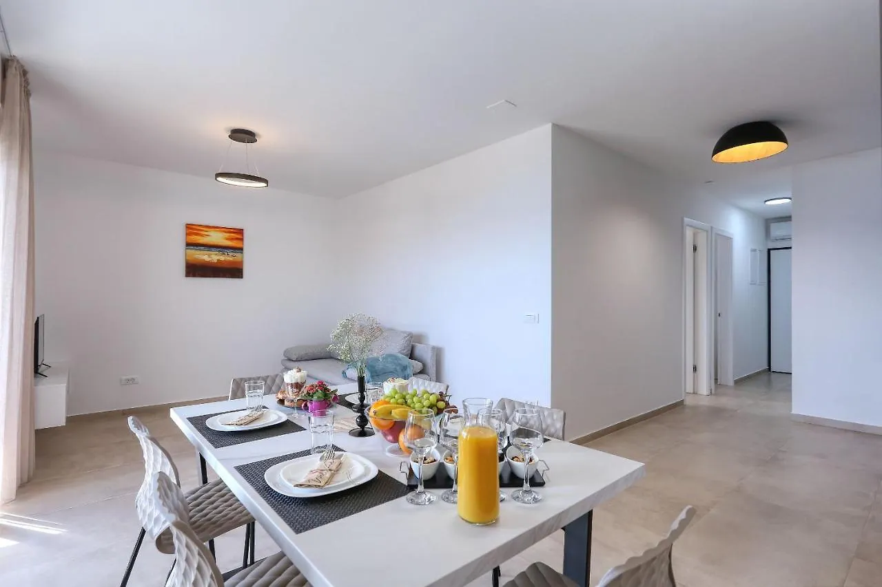 Apartments Bonaca With Jacuzzi Privlaka  0*, Privlaka (Zadar) Croatia